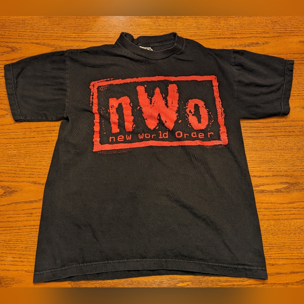 WCW NWO Wolfpac Youth XL T-Shirt 🔥 Vintage WWE Wrestling Shirt New World Order